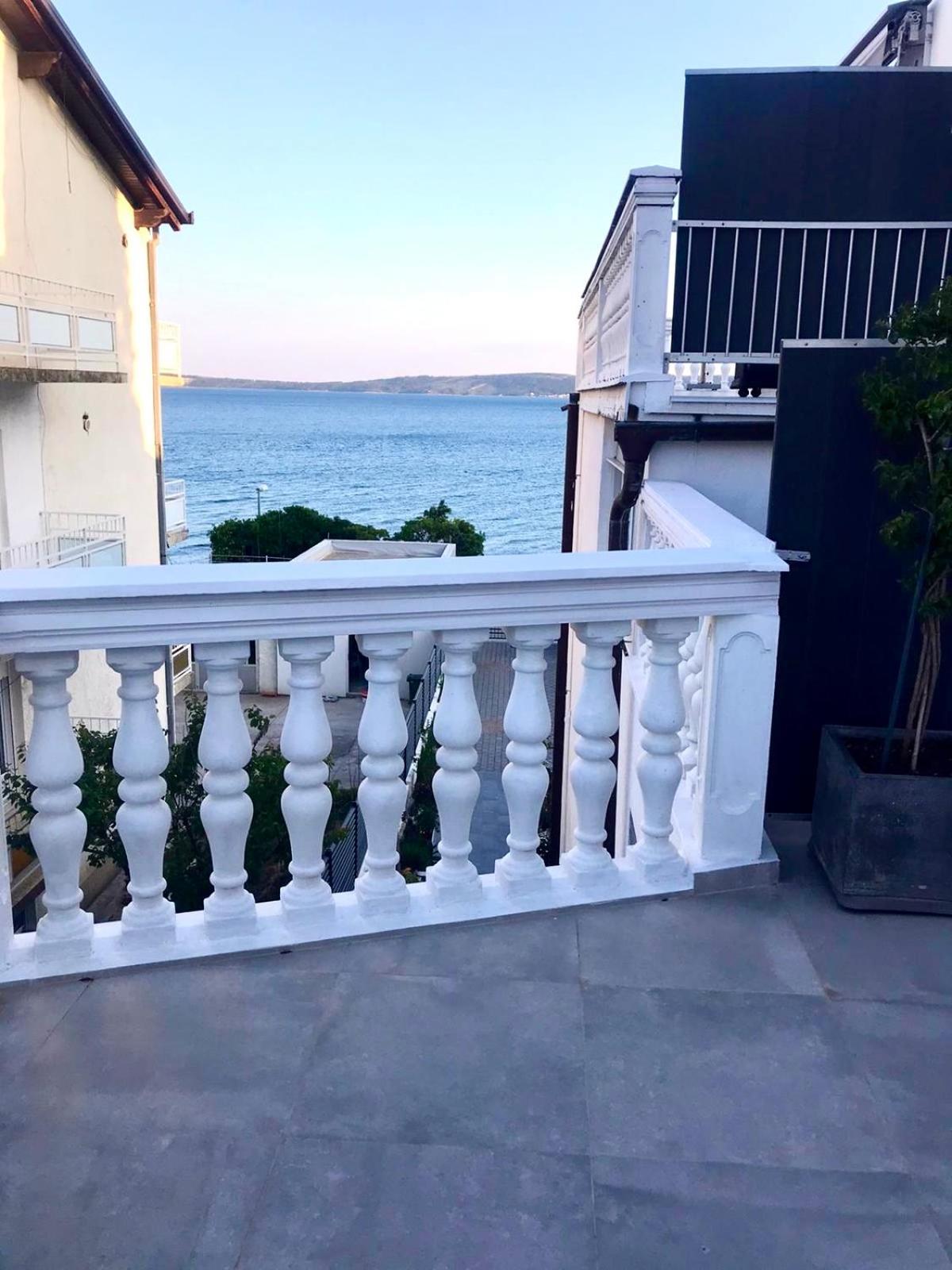 Villa Diana Kaštela Exteriör bild