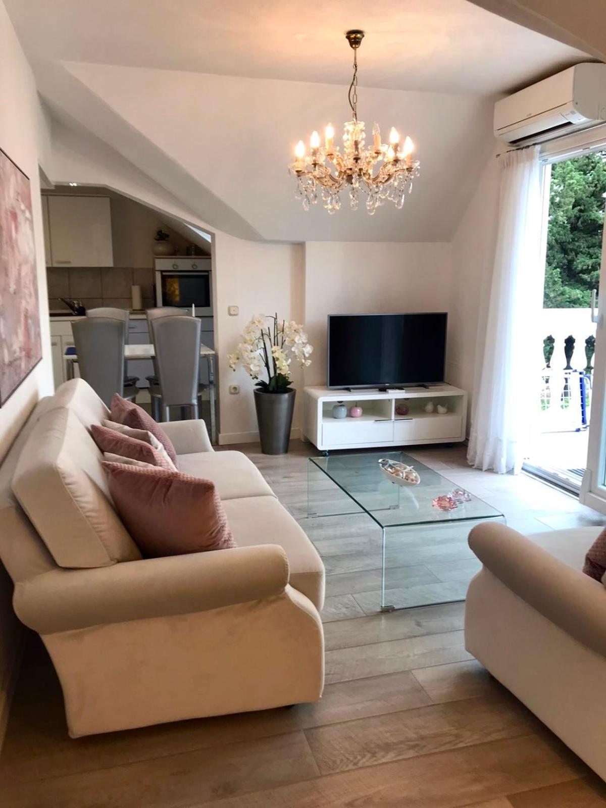 Villa Diana Kaštela Exteriör bild