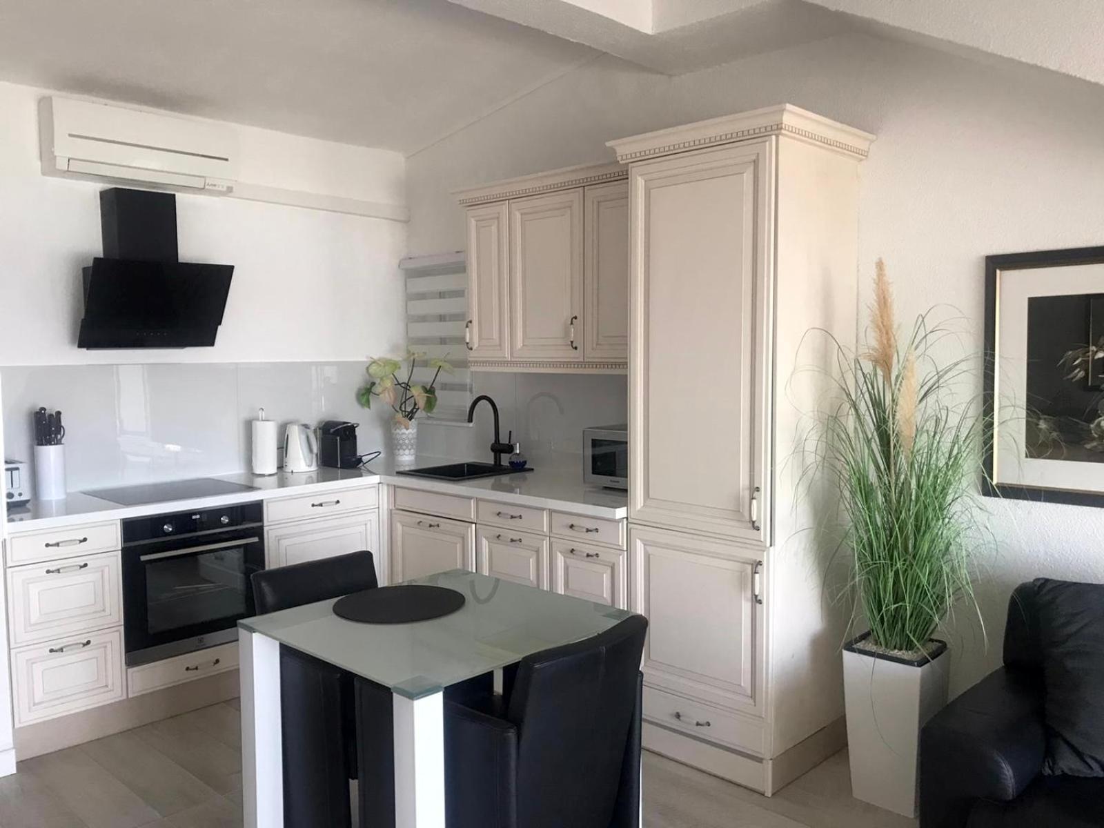 Villa Diana Kaštela Exteriör bild