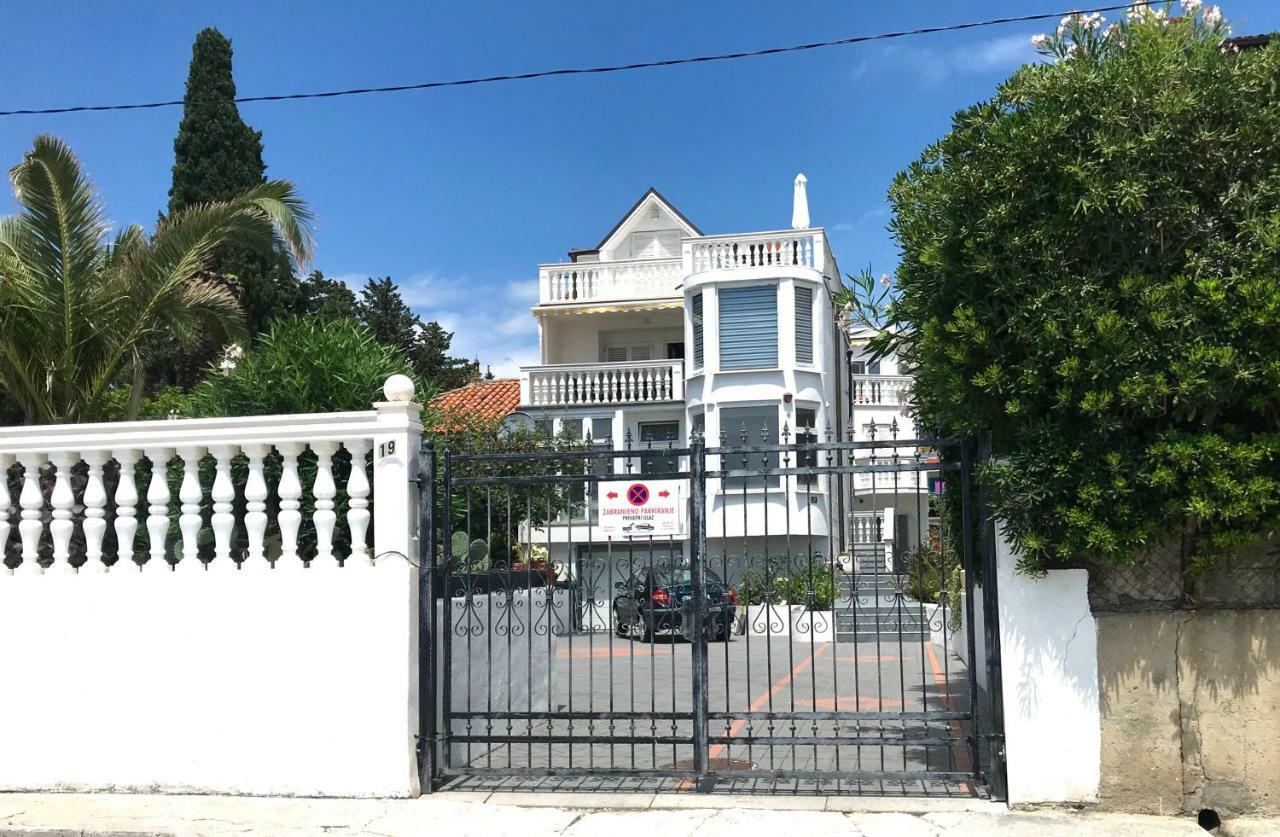 Villa Diana Kaštela Exteriör bild